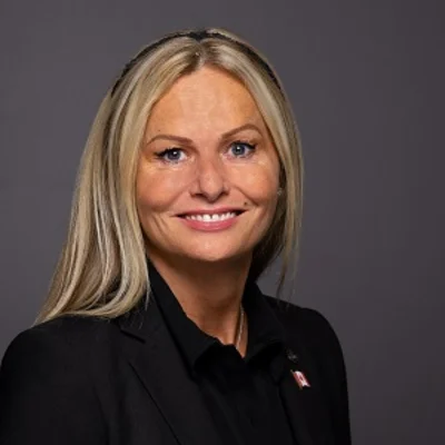 Lisa Robinson